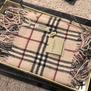 Burberry scarf